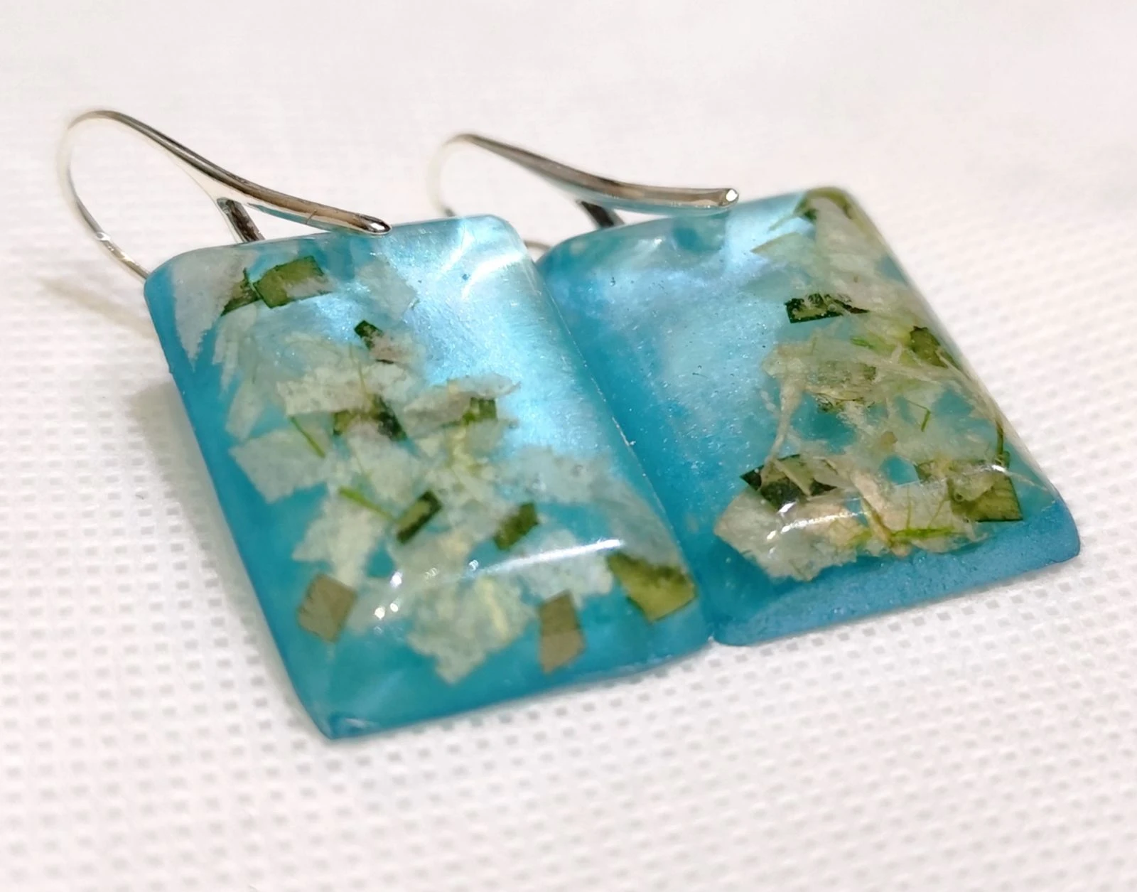 Pendientes Buganvilla Blanca y Cielo Azul